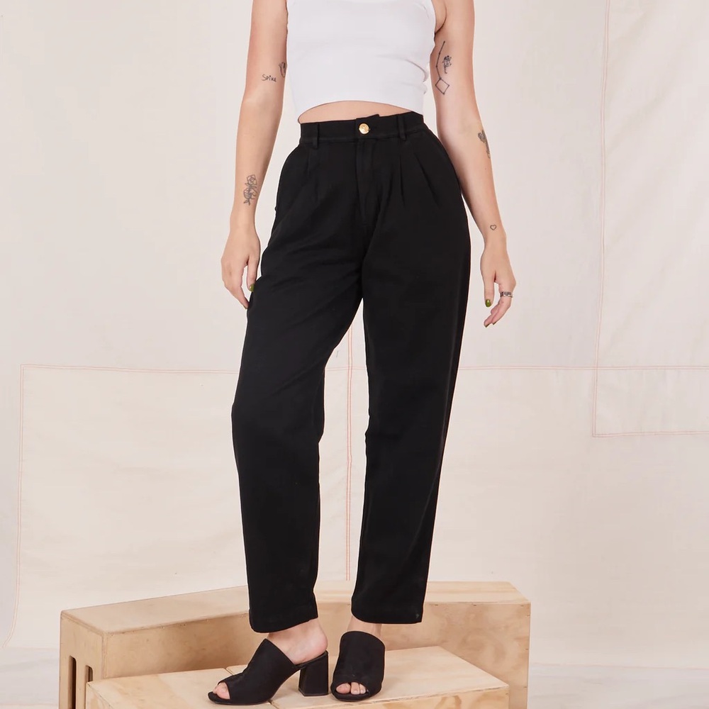 ISO TRADE/BUY black trousers size XS!
